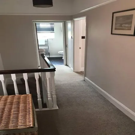 Pass The Keys Two Bedroom Victoria Town House, Easy Walk Of Town Shrewsbury Exterior photo