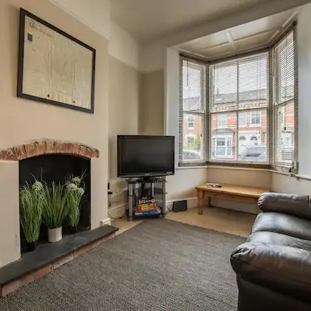 Pass The Keys Two Bedroom Victoria Town House, Easy Walk Of Town Shrewsbury Exterior photo